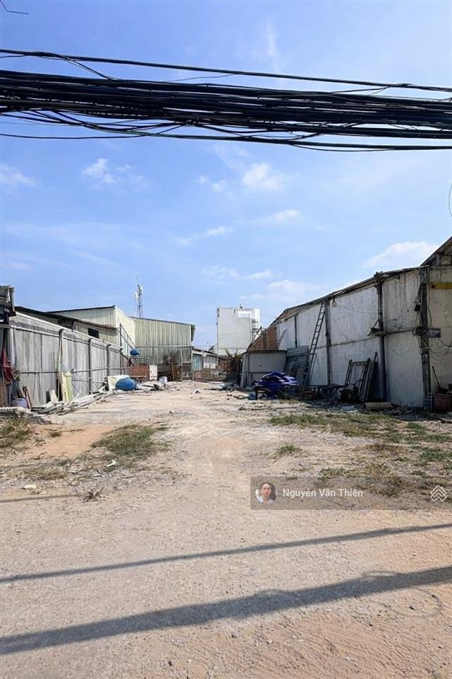 Bán đất mặt tiền view kênh  đối diện khu vui chơi phương đông  320m2 full thổ cư
