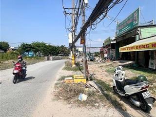 Bán đất mặt tiền view kênh  đối diện khu vui chơi phương đông  320m2 full thổ cư