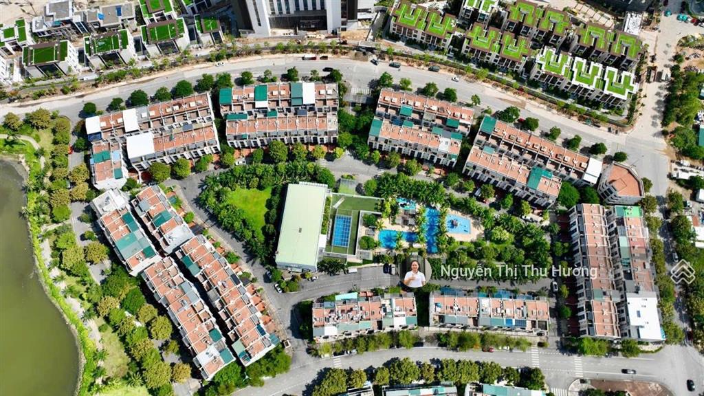 Duy nhất căn góc 3 mặt thoáng  view hồ, chếch biển, trục chính thông biển phù hợp mua ở