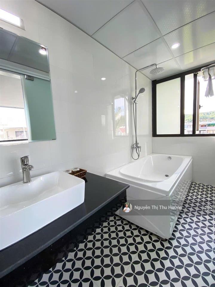 Duy nhất căn góc 3 mặt thoáng  view hồ, chếch biển, trục chính thông biển phù hợp mua ở