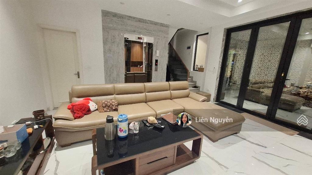 Bán nhà triệu việt vương, 50m2, 6 tầng thang máy mới đẹp, mặt tiền 7m, 21.5 tỉ, ở và kinh doanh nhỏ