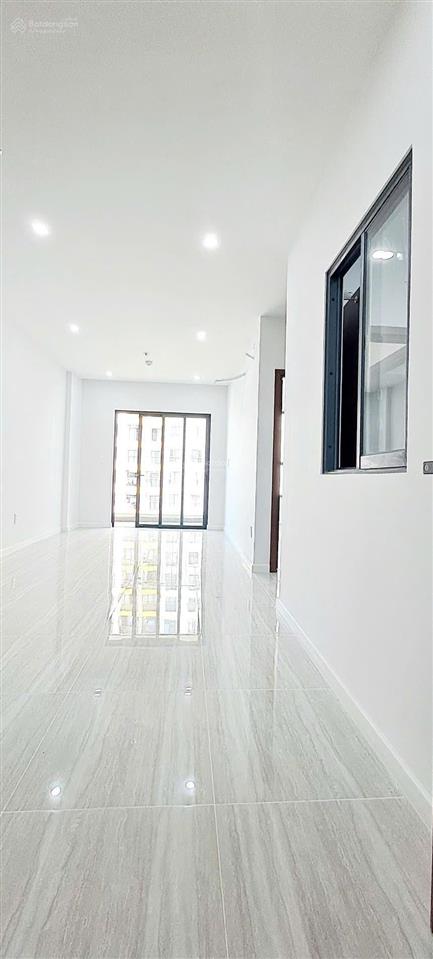 Bán căn hộ bcons city, dt 53m2 2pn,2wc giá 2,7 tỷ, cam kết thuê 12 triệu/tháng