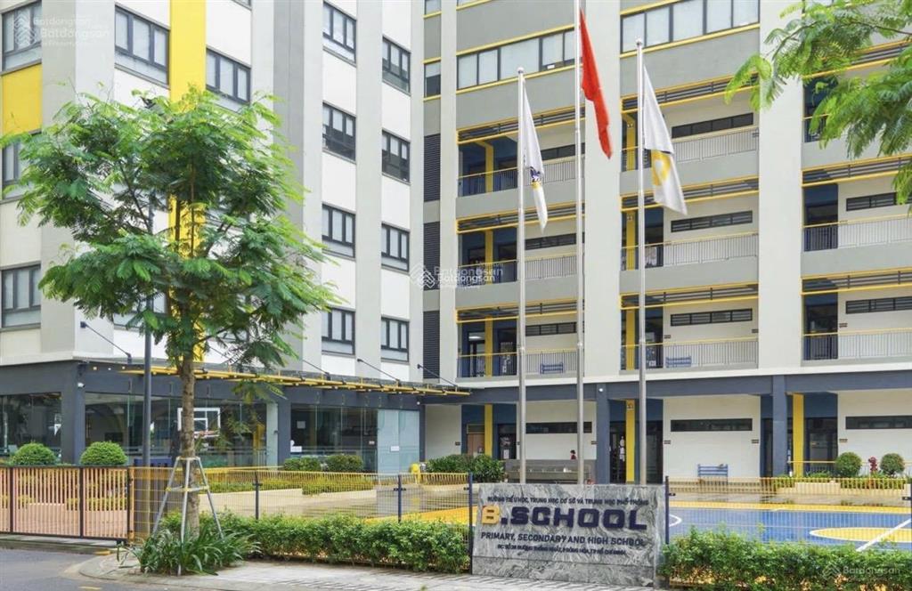 Bán nhanh căn 2pn bcons city 1,9 tỷ, giảm 5.65% ký hợp đồng 5% ngưng nửa năm sau đóng tiếp