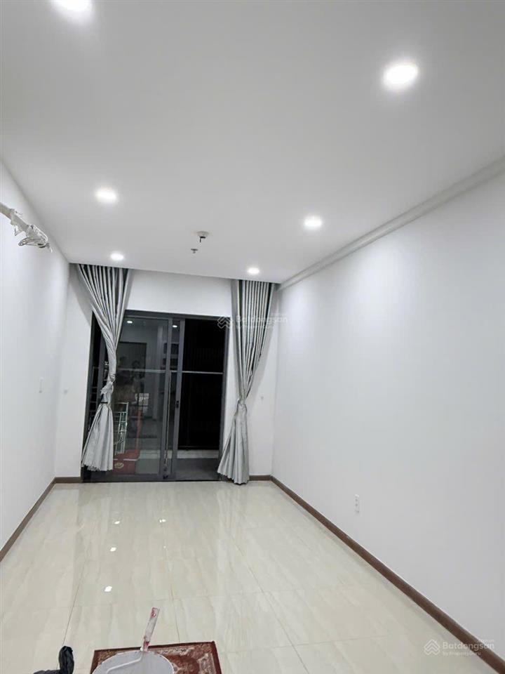 Cho thuê căn hộ bcons plaza, dt 54m2 2pn,2wc giá 6tr/tháng