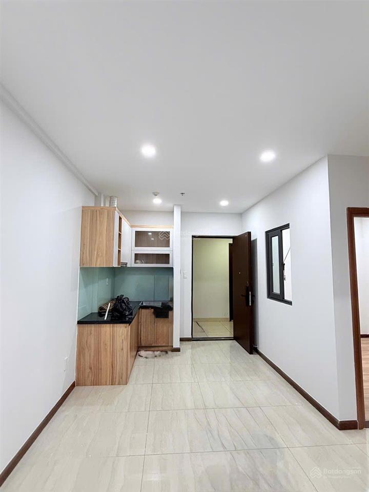 Cho thuê căn hộ bcons plaza, dt 54m2 2pn,2wc giá 6tr/tháng