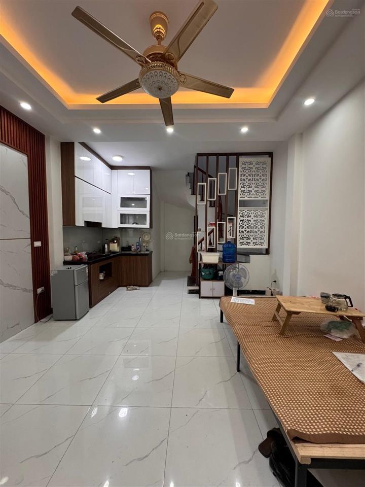 Giảm còn 6.6 tỷ  nhà mới 5 tầng đại la, lõi hai bà trưng  sát bách kinh xây, bv bạch mai  v.pháp