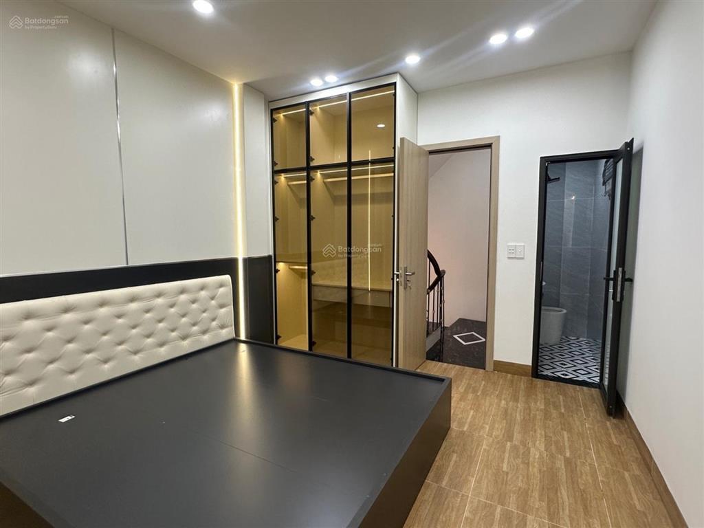 Bán nhà 5 tầng phố minh khai  hòa bình 7  cách ô tô 100m  3pn khép kín  sổ đỏ cất két, 5,6 tỷ