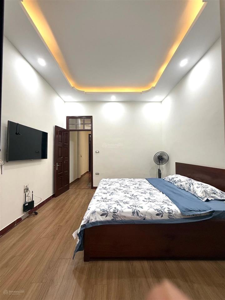 Bán nhà phân lô quân đội lê trọng tấn 45m 4 tầng dân xây ngõ thông ô tô đỗ gần, 11 tỷ
