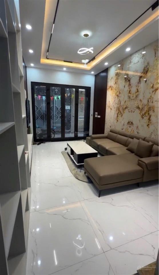 Bán nhà phân lô quân đội thanh xuân 45m ô tô vào nhà 1 nhà ra phố 2 thoáng trước sau giá 15 tỷ