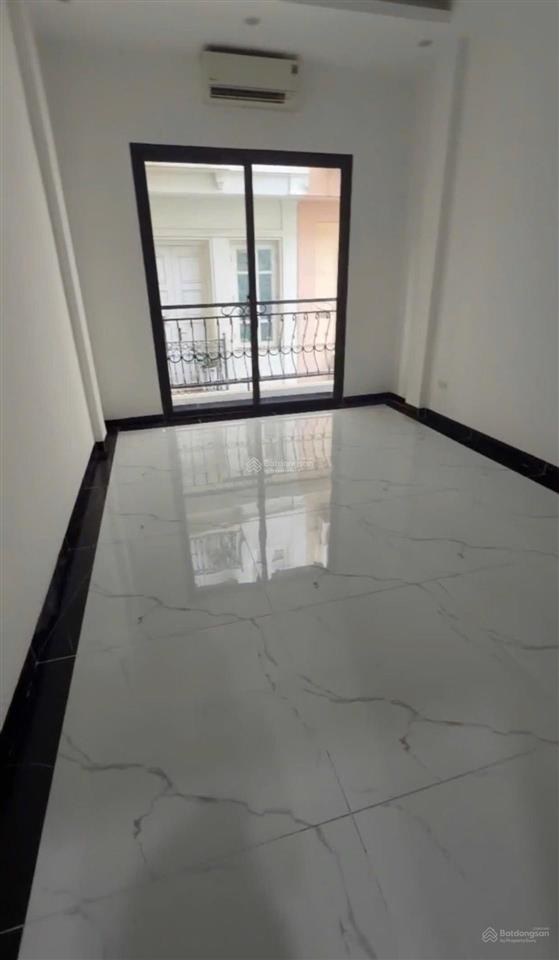Bán nhà phân lô quân đội thanh xuân 45m ô tô vào nhà 1 nhà ra phố 2 thoáng trước sau giá 15 tỷ