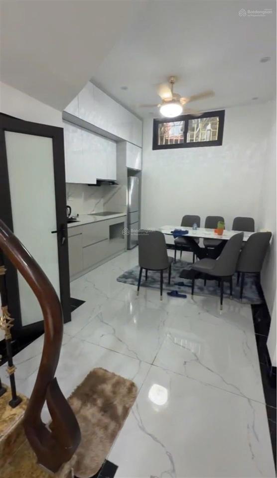 Bán nhà phân lô quân đội thanh xuân 45m ô tô vào nhà 1 nhà ra phố 2 thoáng trước sau giá 15 tỷ