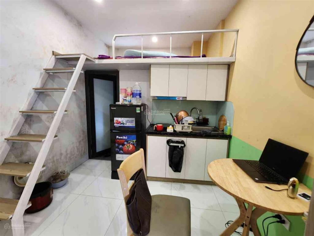 Bán nhà dòng tiền hai bà trưng  43m  9 pn khép kín  sát bách kinh xây  30 tr/tháng  giá 8 tỷ