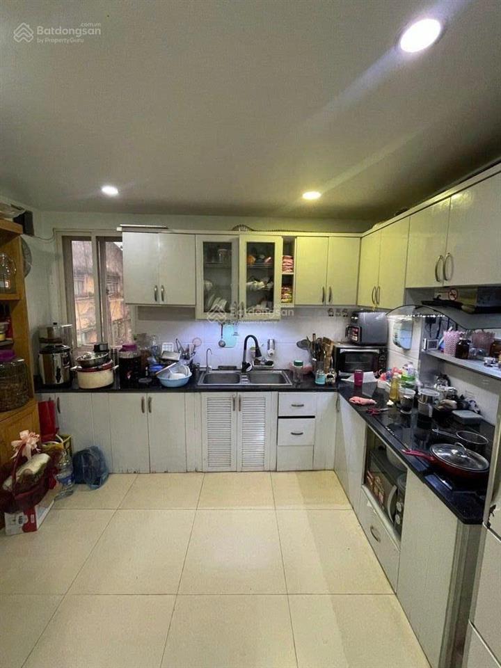 Bán nhà tại khu c3 hoàng ngọc phách láng hạ  120m2