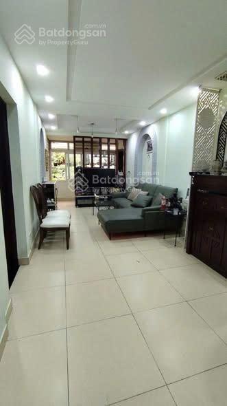 Bán nhà tại khu c3 hoàng ngọc phách láng hạ  120m2