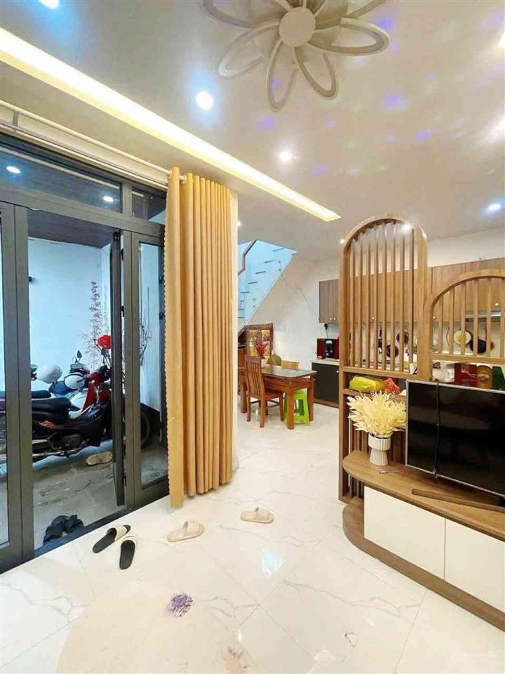 Bán gấp nhà mặt phố tại lê duẩn, 3,25 tỷ, 50m2, view đẹp