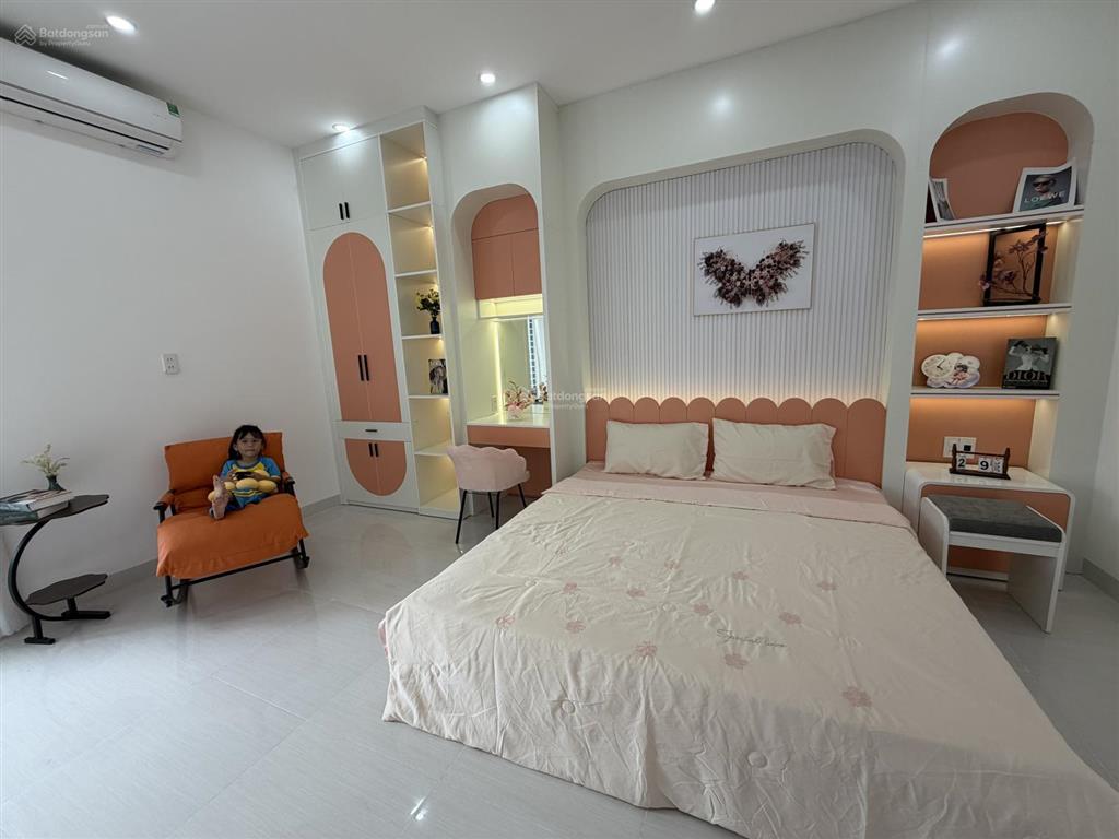 Cần bán gấp nhà 3 tầng ngay chợ cù chính lan  full nội thất xịn xò  5.25tỷ tl
