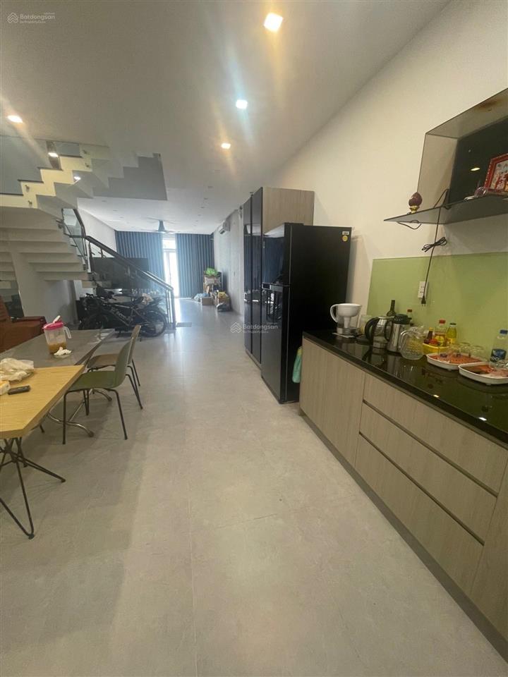 Bán nhà riêng 4pn, 3wc tại thanh khê đông, đà nẵng, giá cực chất 8,5 tỷ, 100m2