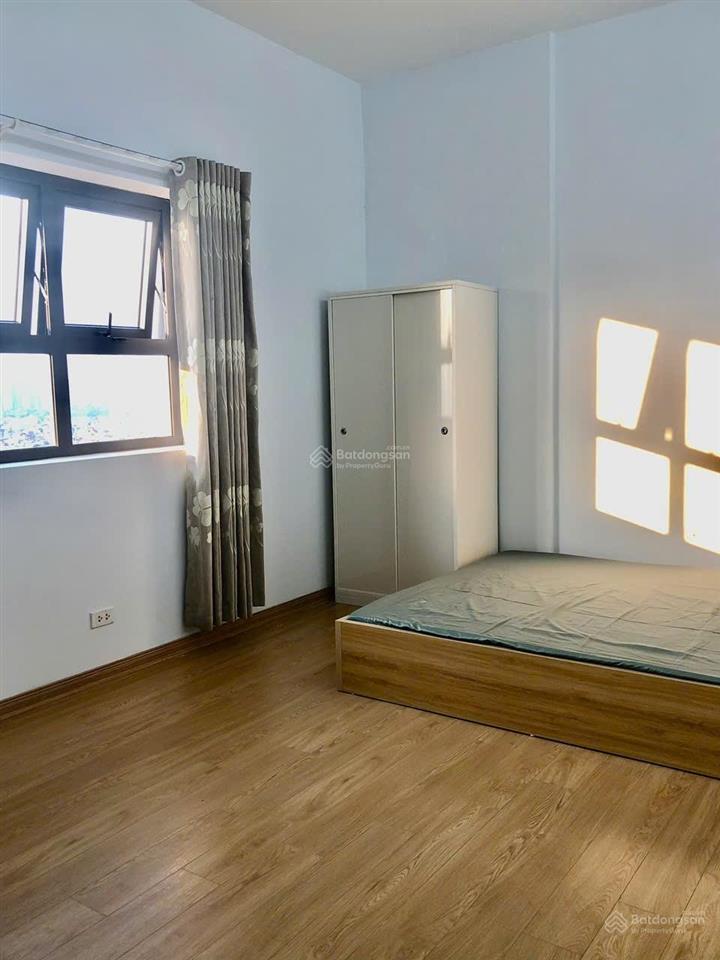 Cho thuê cc 4pn, 2vs, 112m2, 11 triệu vnd tại lĩnh nam, hoàng mai, hà nội