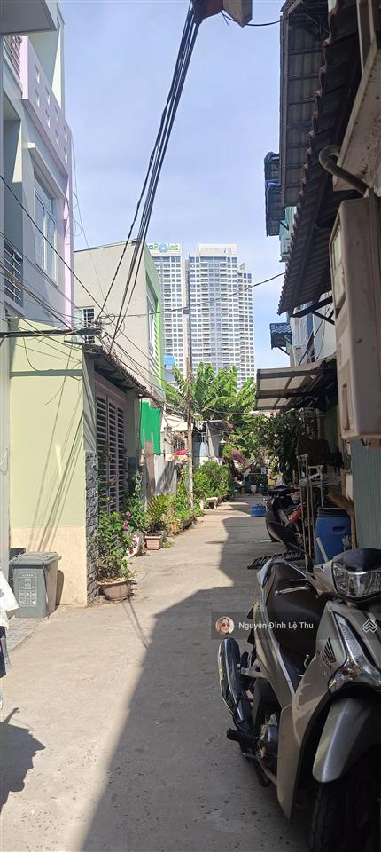 Quận 7, huỳnh tấn phát, dt 50m2, 2 tầng, 3pn, 3wc, hẻm ba gác, 30m ra hẻm ô tô tải, kế phú mỹ hưng
