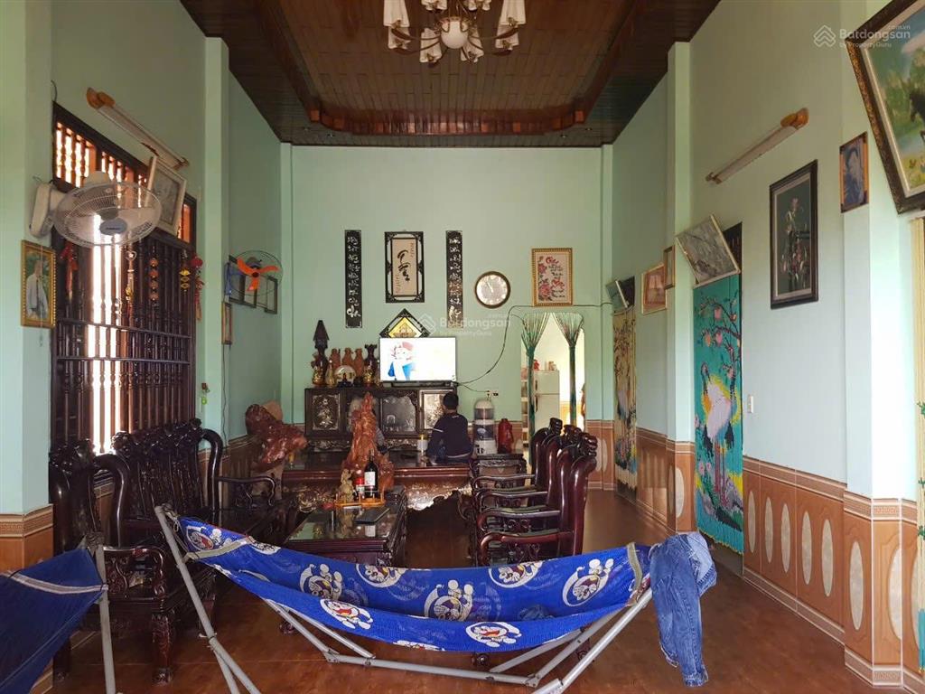 Nhà 250m2 đặng công bỉnh phan văn hớn  xe tải ngủ trong sân chỉ 14 tỷ
