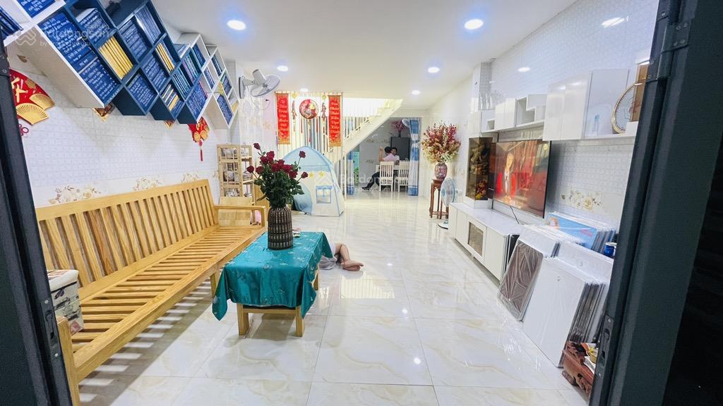 54m² nhà đẹp hiệp bình gần vạn phúc city ba bước ra quốc lộ 13  chỉ 5.1 tỷ