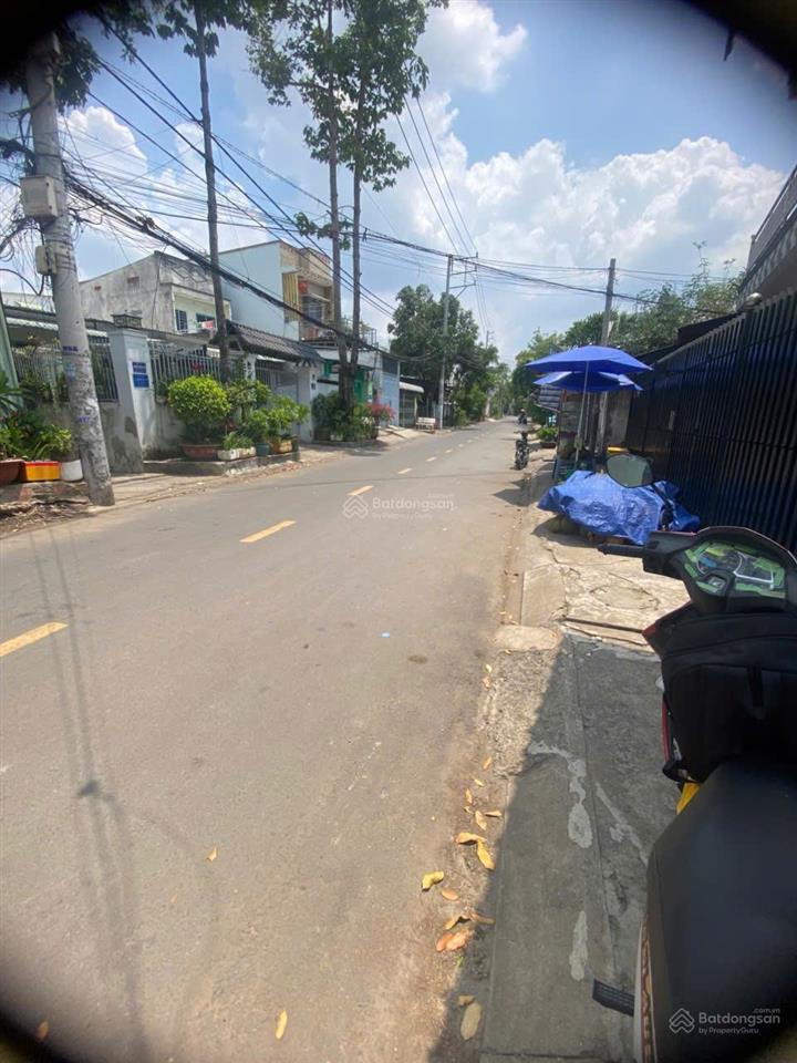 Nhà 2 tầng  đường 10m có vỉa hè  gần vạn phúc city  chỉ 4.5 tỷ
