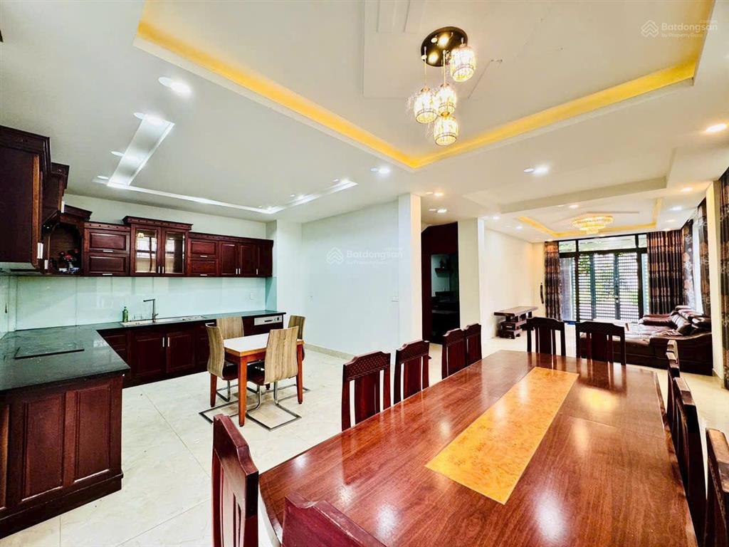 Biệt thự mặt tiền liên phường  đối diện công viên  chỉ nhỉnh 23 tỷ