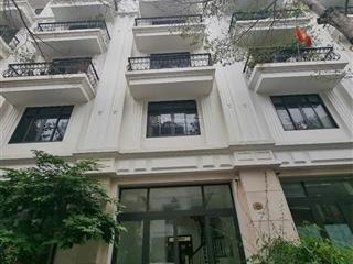 Cho thuê lk 105 xuân la, tây hồ 100m2 x 5 tầng thang máy phù hợp nhiều mô hình kinh doanh