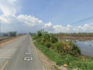 Bán 600m2 đất thổ cư, mặt tiền đường xuyên á 50m. ngang 15,67 sau 42,88. giá hơn 3 tỉ