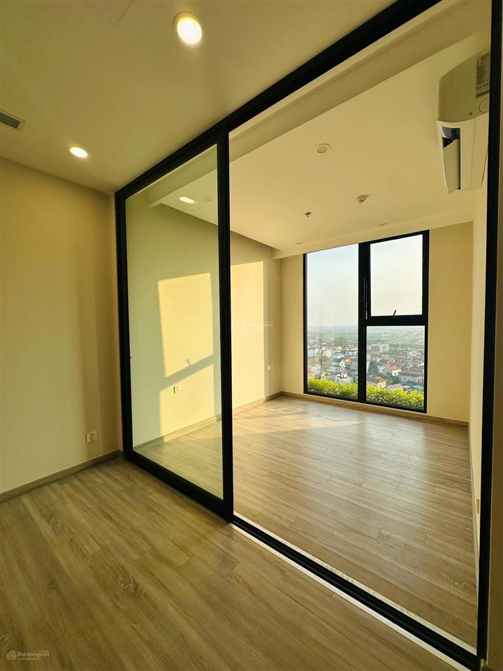 Bán 1 ngủ, tầng trung  chung cư sky forest ecopark  giá 2,5 tỷ bao sang tên