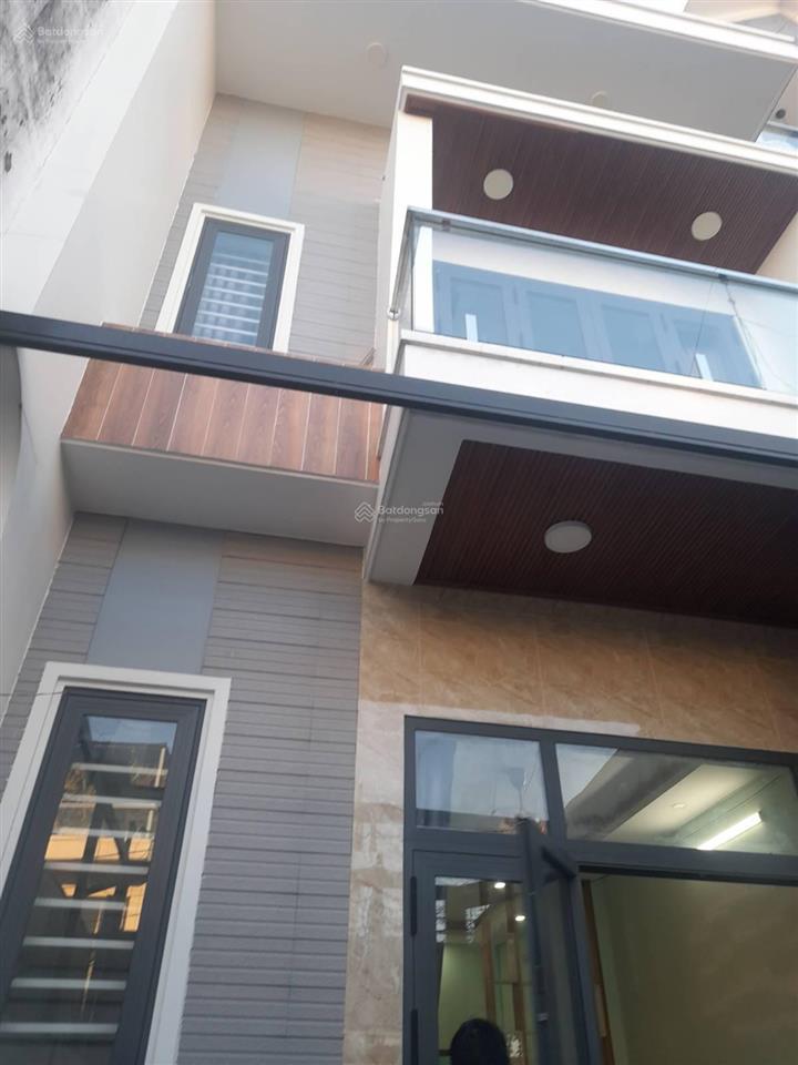 Bán nhà 1 trệt, 2 lầu 4x30, 3 pn, 3 wc nhà tại tp thủ dầu một bình dương