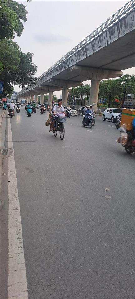 Bán đất tặng nhà cầu diễn 68m  kinh doanh  ô tô đỗ cửa  giá 10.x tỉ