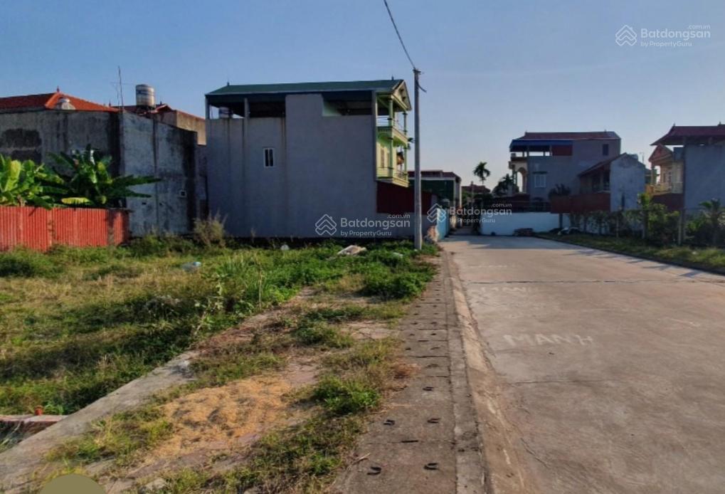 Chính chủ bán gấp miếng đất mặt tiền 13m , đường lớn trước nhà 4m , ngay trung tâm chợ nga sóc sơn