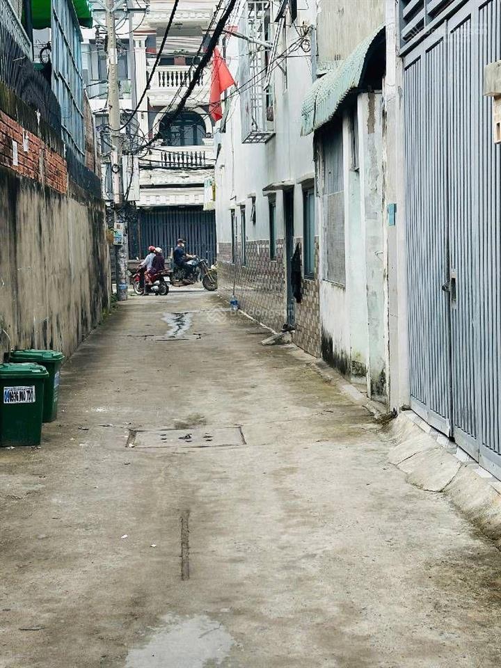Bán gấp nhà hóc môn  3.2 tỷ  ngang 5m bề thế