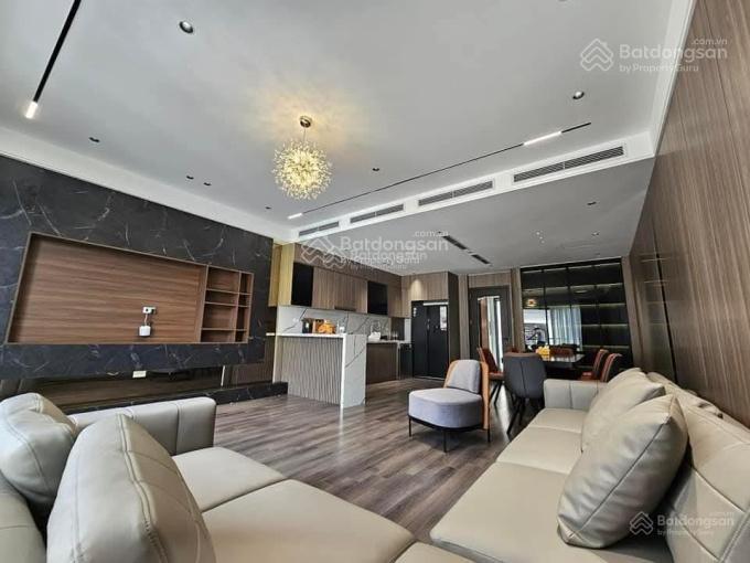 Cho thuê nhà mặt phố phan kế bính, 75m x 4 tầng, mt6m, sát ngã tư linh lang kv kinh doanh sôi động