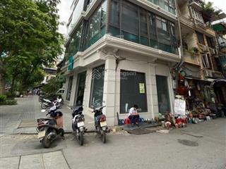 Hàng hot lô góc mặt phố đội cấn, 84m2 x 3 tầng, mt 11m, phù hợp showroom, pgd, văn phòng kinh doanh