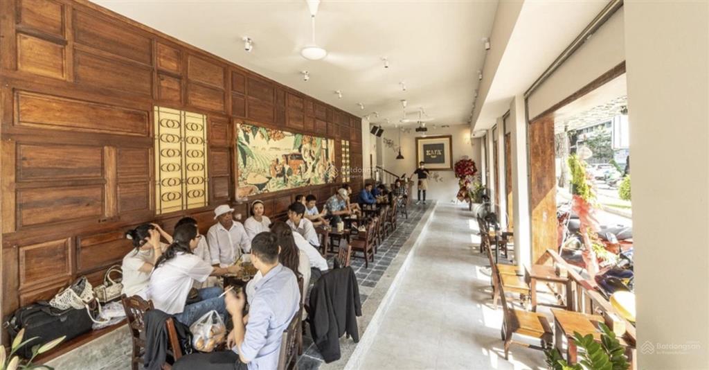 Vị trí vàng lô góc mặt phố thi sách, dt 145m x 2 tầng, mt 7m, hợp spa/showroom/cafe
