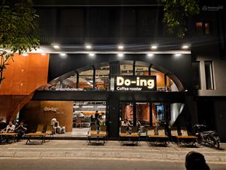 Hot! mặt tiền 12m mặt phố nguyễn đình thi, dt 200m x 2 tầng, tệp khách cafe cực kỳ ổn định
