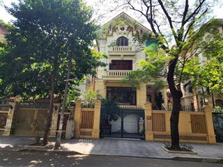 Cho thuê biệt thự mặt phố linh đường, đối diện hh linh đàm, nơi tập trung lượng cư dân rất lớn