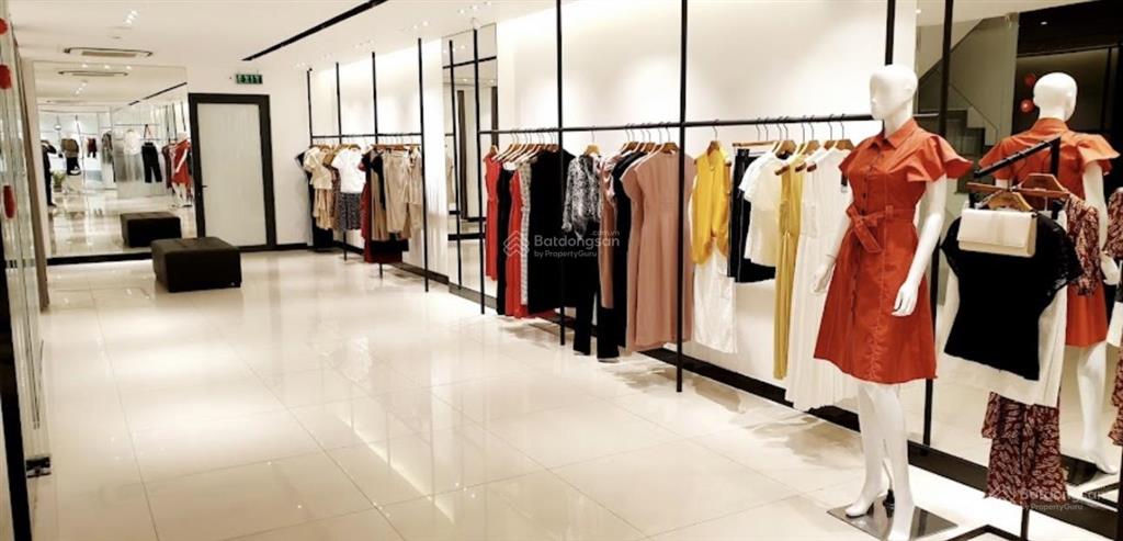 Cho thuê mặt bằng phố trần duy hưng 220m2x2 tầng, mt 9m, hợp nhà hàng/ showroom/ phòng khám