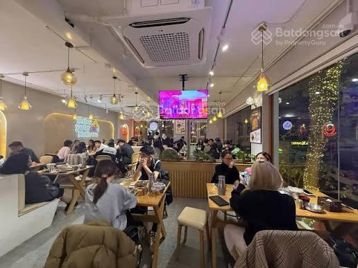 Cho thuê mặt bằng phố thái thịnh, tổng 760m sàn, mt9m, thang máy, thông sàn, kinh doanh mọi mô hình