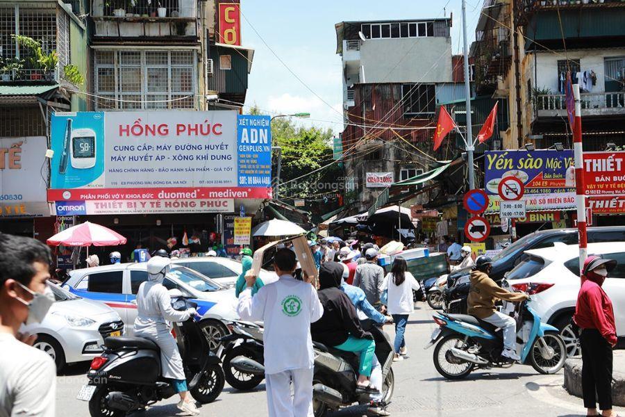 Cho thuê mặt phố phương mai, dt 80m, mt4.5m, gần bạch mai, đối diện bệnh viện, cực dễ kinh doanh