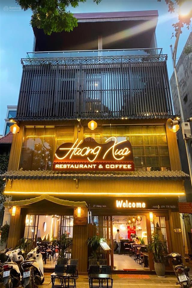 Cho thuê mặt bằng phố nguyễn văn cừ 130m2 x 3 tầng, mt8m, hợp showroom, phòng khám, ngân hàng