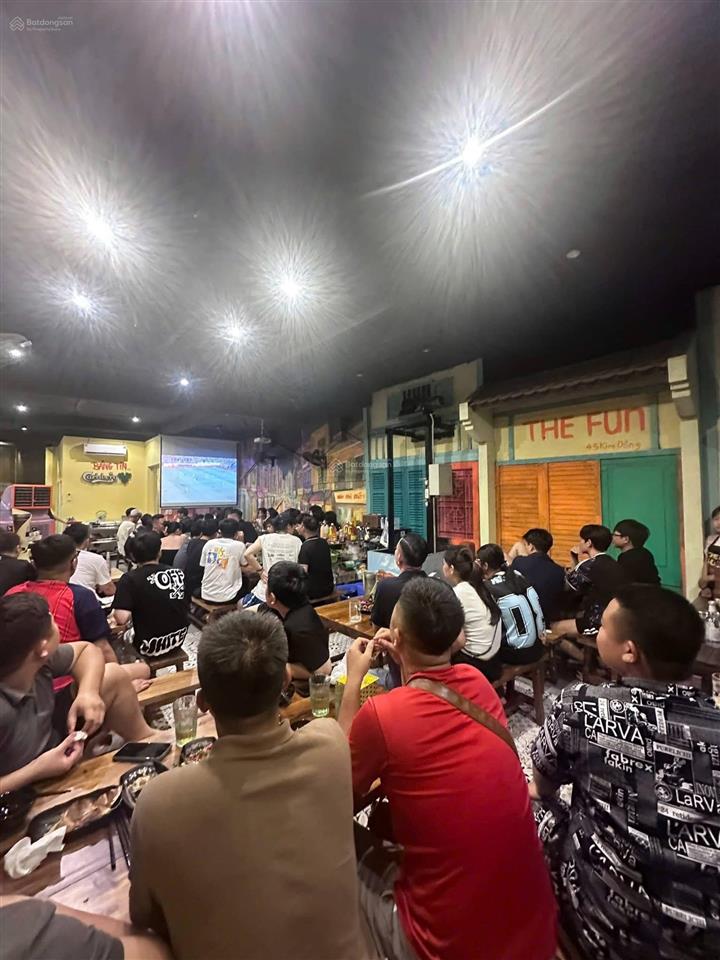 Siêu phẩm! mặt bằng lô góc trần duy hưng mt 10m, 95m 2 tầng, hợp làm showroom/cafe/f&b