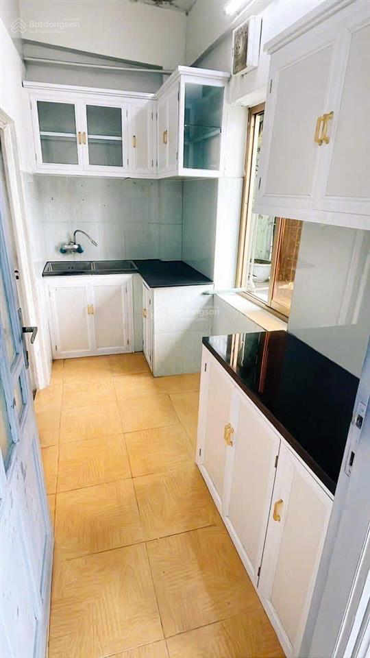 Cho thuê nhà hoàng ngọc phách 50m2 6,5tr, trung tâm đống đa, điện nước giá dân