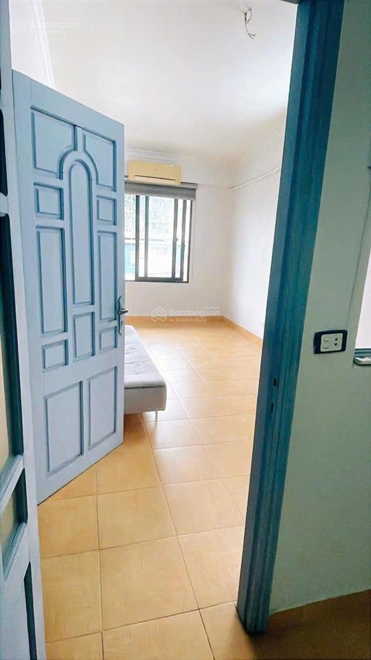 Cho thuê nhà hoàng ngọc phách 50m2 6,5tr, trung tâm đống đa, điện nước giá dân