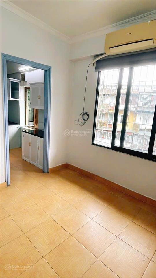Cho thuê nhà hoàng ngọc phách 50m2 6,5tr, trung tâm đống đa, điện nước giá dân