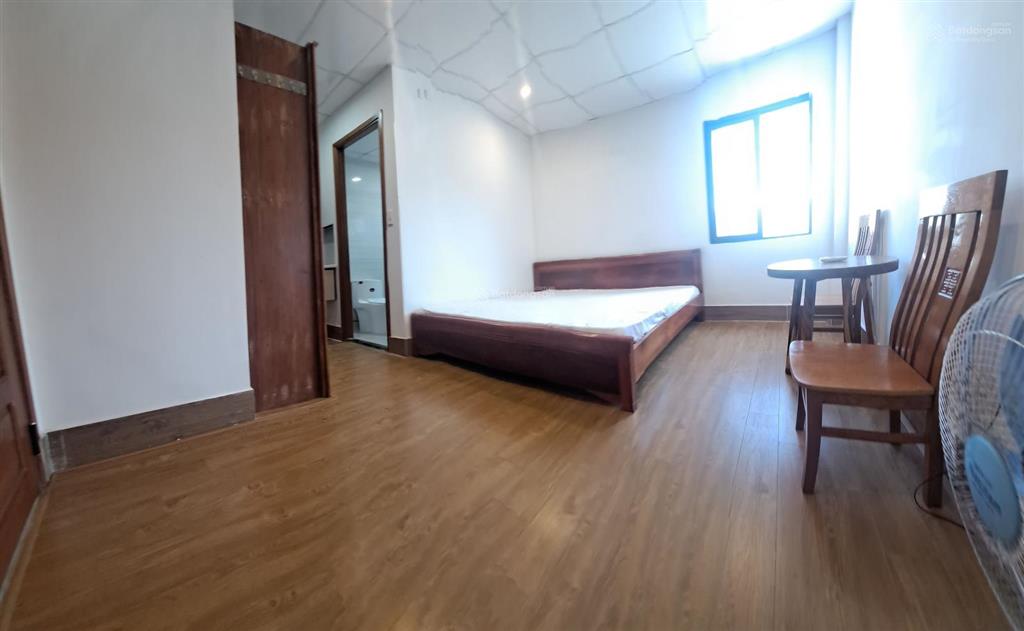 Cho thuê studio full nội thất  ban công thoáng  gần biển sát sông hàn