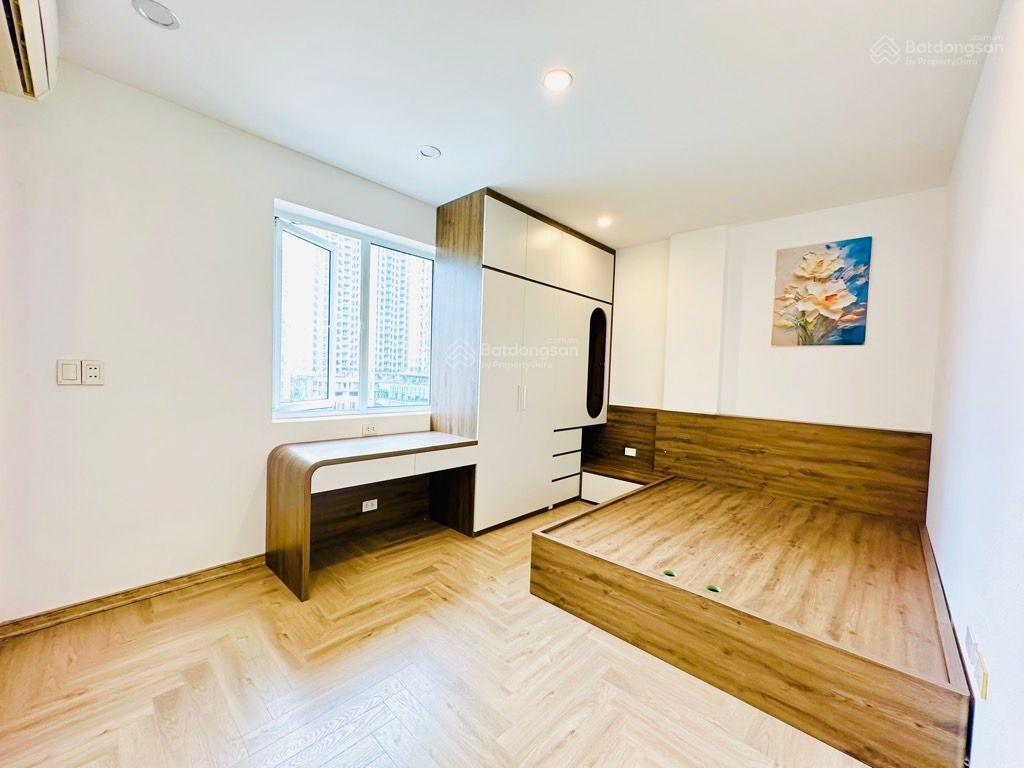 Bán căn hộ tòa hà đô, 186 hoàng sâm, 80m2, 6.5 tỷ, 2pn, 2wc, sổ đỏ cc, full nội thất đẹp.