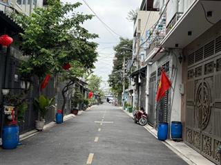 Chủ định cư bán tòa ks ngay st emart phan văn trị doanh thu 150tr/ tháng.